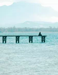 Photo du bord du lac du Bourget à Aix les Bains.